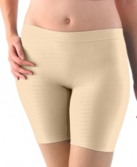 Keep it smooth with Jockey's seamless Skimmies slip shorts. Wear it under a dress or skirt. Either way, you'll love how sleek and comfortable they are. Style #2109