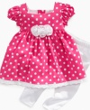 Pretty in polka dots. She'll look as lovely as her day is bound to be in this sweet dress and leggings set from Sweet Heart Rose.