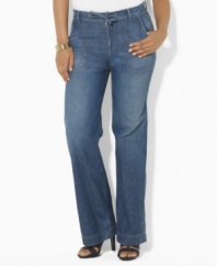 Lauren Jeans Co.'s chic wide-leg plus size pant is finished with a drawstring waist for comfort and style.