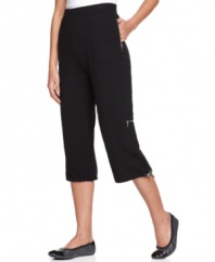 These easy petite capris from Style&co. Sport offer everyday style at an everyday low price! Pair them with a tee and flats for a breezy outfit.