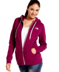 Cozy into this hoodie from The North Face -- an essential for warming up and cooling down during your workout. The classic, sporty styling makes it cute with jeans, too!