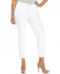White wash your style with Not Your Daughter's Jeans' straight-leg plus size jeans, featuring a season-perfect ankle length.