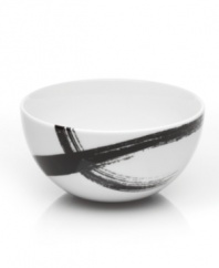 A true work of art. Mikasa's bold Brushstroke motif adorns this sleek yet sturdy fruit bowl, turning any meal into a true masterpiece.