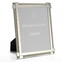 Made entirely from hand, each piece of William Yeoward Crystal draws its inspiration from antique crystal pieces originally made in England during the 18th and early 19th centuries. Traditionally styled and utterly elegant, the Classic Shagreen frame is an elegant way to frame your favorite photos.