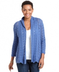 JM Collection's soft pointelle cardigan is a petite look that's sure to be in heavy rotation! It's the perfect layer as the season's start to transition.