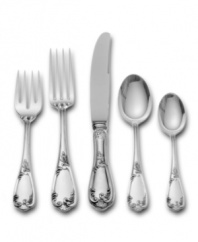 A scrolling floral-inspired pattern adorns the stunning Venezia sterling silver flatware set by Wallace. Its gentle teardrop shape and slightly scalloped handle make a beautiful addition to any formal setting.