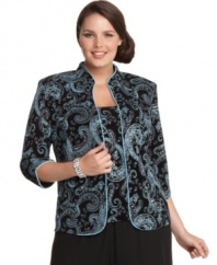 Featuring a subtle hint of sparkle, this beautifully tailored paisley jacket and shell create a sophisticated plus size look by Alex Evenings.
