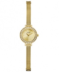 Always elegant, this slender timepiece by GUESS finishes your complete look.