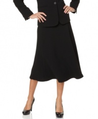 A simply chic style with clean lines, this Jones New York skirt features flared gored construction for ease of movement.