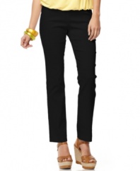 The slim, slightly cropped petite pants from Style&co. have a touch of Old Hollywood chic. Beautiful with a silky blouse or go classic with a crisp white shirt!