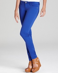 Sleek and chic, these Aqua jeans take you anywhere in slim perfection.