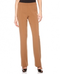 High in style and low in price, these Ellen Tracy trousers offer professional polish to any ensemble. Pair them with a blouse and a blazer for an easy-chic look.