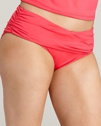 With a flattering foldover, this Becca Etc. bikini bottom adds an extra layer of coverage for a surefire fit.