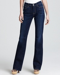 These 7 For All Mankind bootcut jeans boast an enduring fit and wash for every-season style.