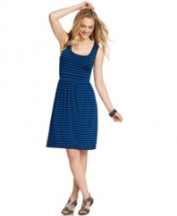 Thin horizontal stripes and a flirty back neckline make up this trendy petite dress from Spense. Pair it with your favorite sandals for a perfect warm-weather look.
