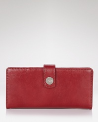 A classic bifold continental wallet in luxe leather from Hobo.
