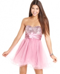 Party like a princess in this sweetheart dress from Speechless – a super-femme confection of tulle and sequins!