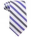 In a traditional repp stripe pattern, this Calvin Klein tie recalls classic haberdashery style.