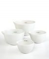Simplify your prep. Stunning white porcelain creates clean lines in the kitchen and makes measuring and pouring mess free. Each durable bowl reveals an interior capacity marking and easy-pour spout that keeps ingredients, batter and liquids in the bowl and not on the counter.
