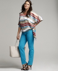 Land one of the season's hottest looks with MICHAEL Michael Kors' plus size skinny jeans, finished by a teal wash.