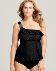 Diamond-patterned crochet adds textural appeal to this Becca Etc. tankini, rendered in a sleek one-shoulder silhouette and accented with an ornate decoration.