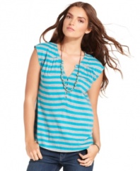 DKNY Jeans gives the petite henley an upgrade with fun stripes and strategic ruching at the chest. A perfect choice for pairing with jeans, shorts, and more!