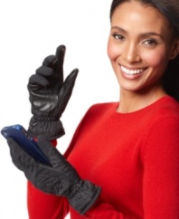 Cozy and convenient! 180s' state-of-the-art Keystone gloves with Tec Touch pads let you use your smartphone and other electronic gadgets without getting cold fingers.
